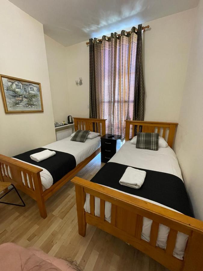 Kings Cross Hotel Лондон Экстерьер фото