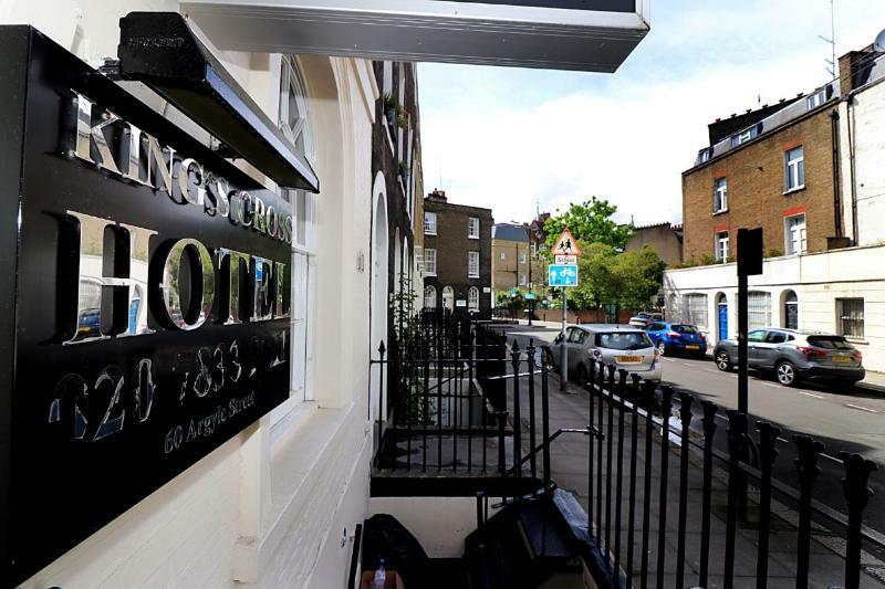 Kings Cross Hotel Лондон Экстерьер фото